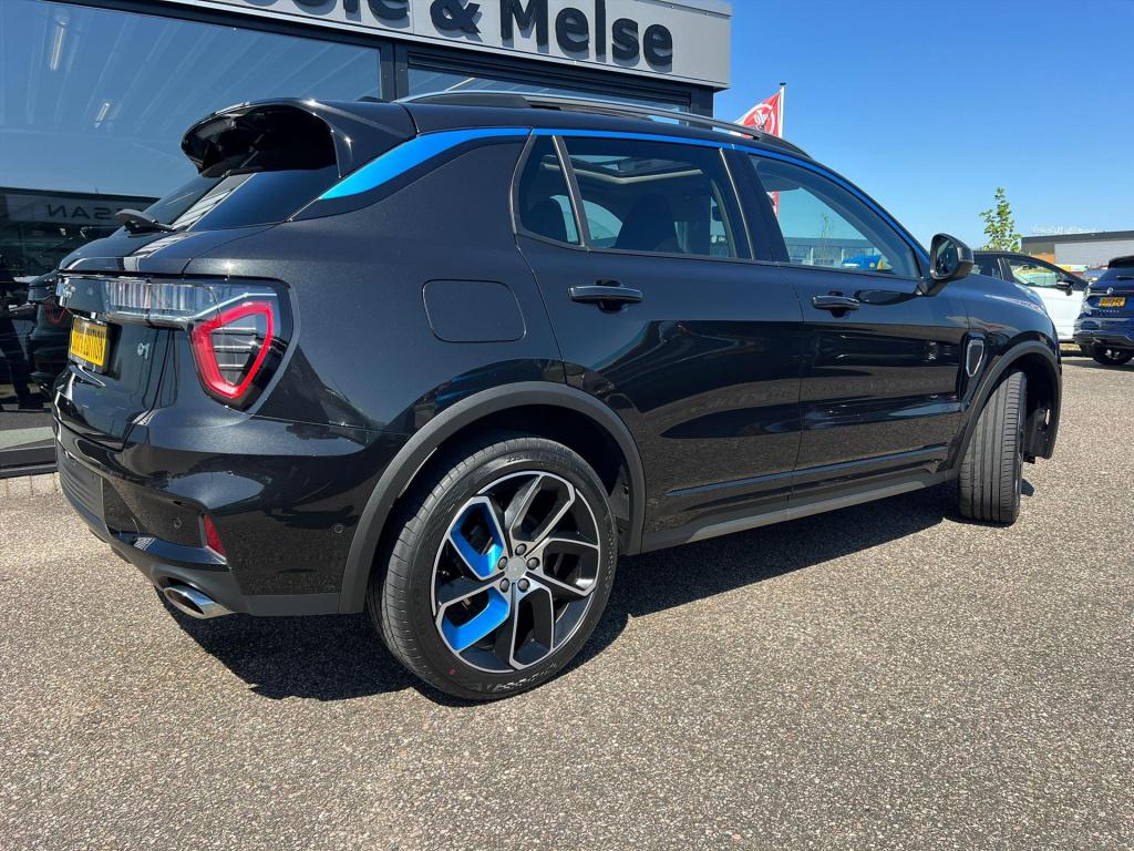 Lynk & Co 01 1.5261pk plug in hybrid 7dcth , panodak , adaptive cc , carpla