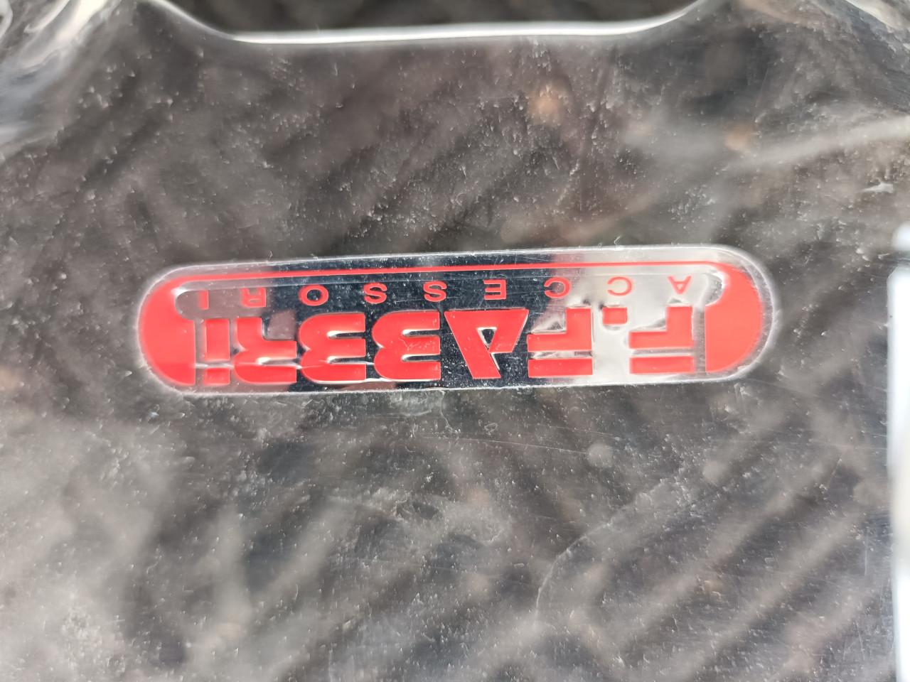 Hoog scherm MP3 Piaggio