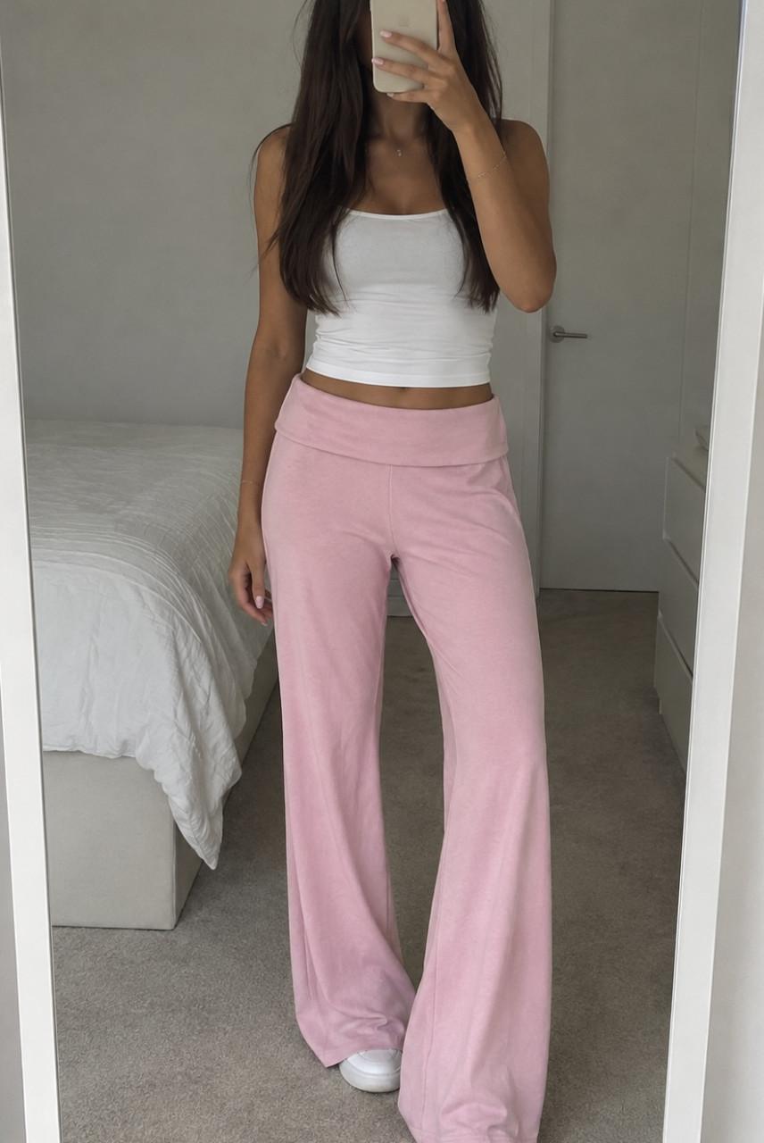 FB Sister Roze Flared Broek Fold-over – Clean Girl Aesthetic