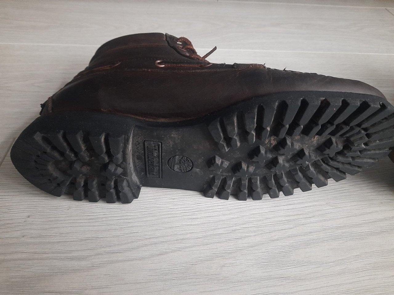 Timberland lederen schoenen bijna nieuw nieuwprijs € 189,- Nu maar € 89,-