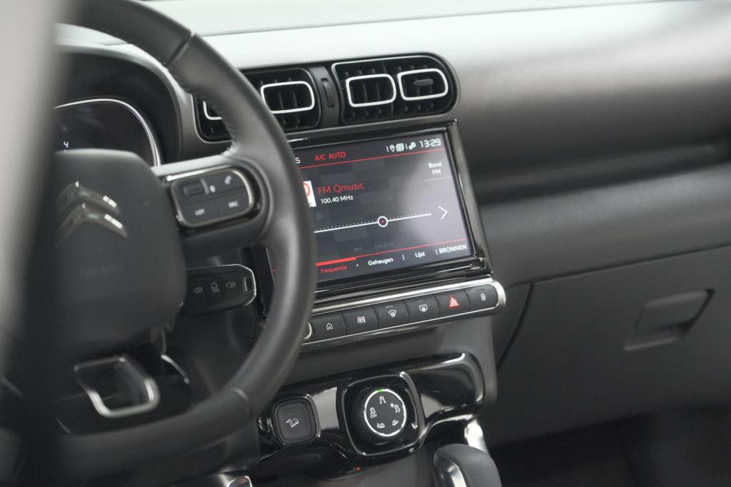 Citroen C3 Aircross puretech 130 eat6 max | allseason banden | parkeersenso