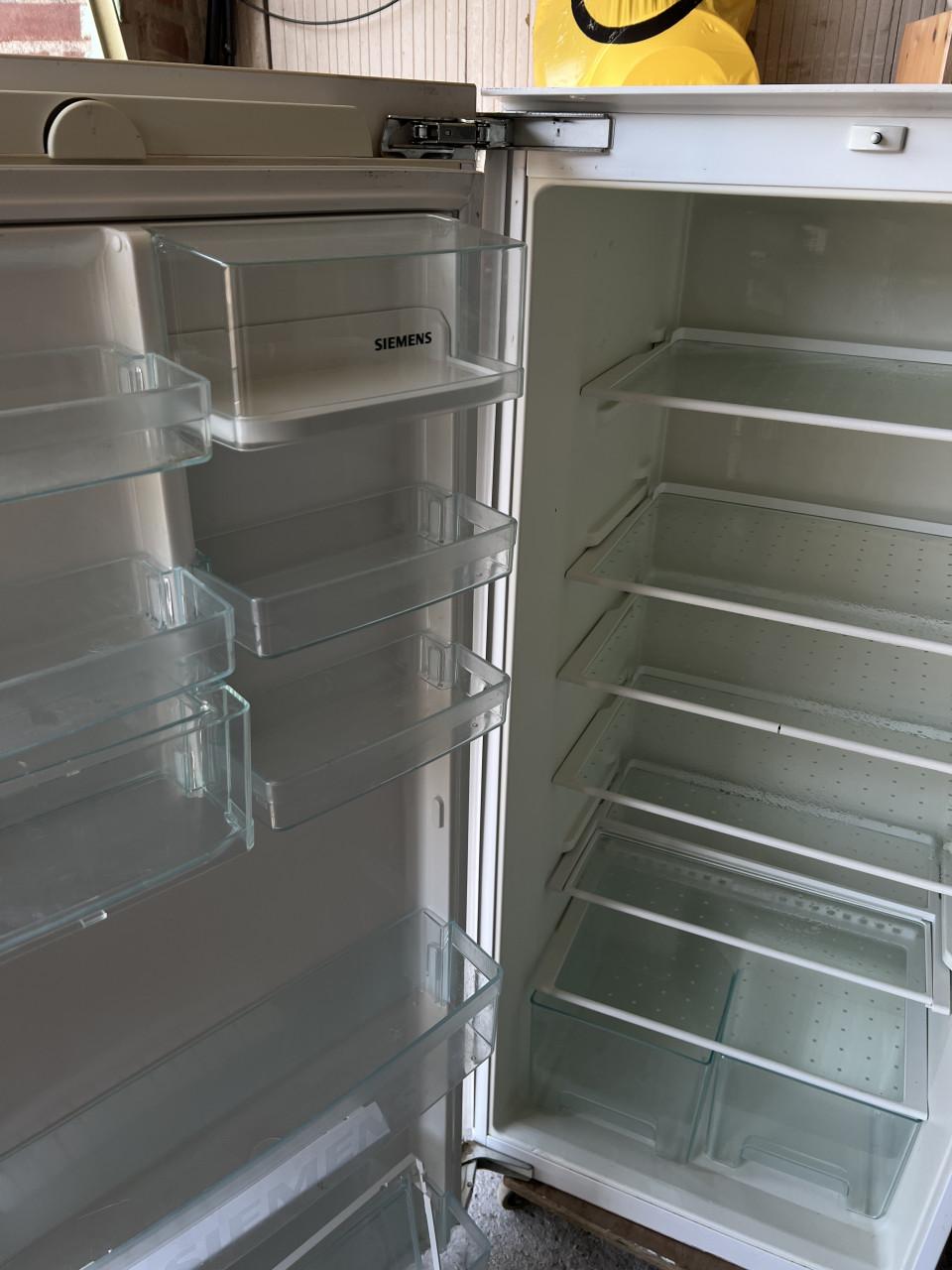 Siemens Koelkast inbouw of als vrijstaand 122x54 cm. 216 liter klasse A+