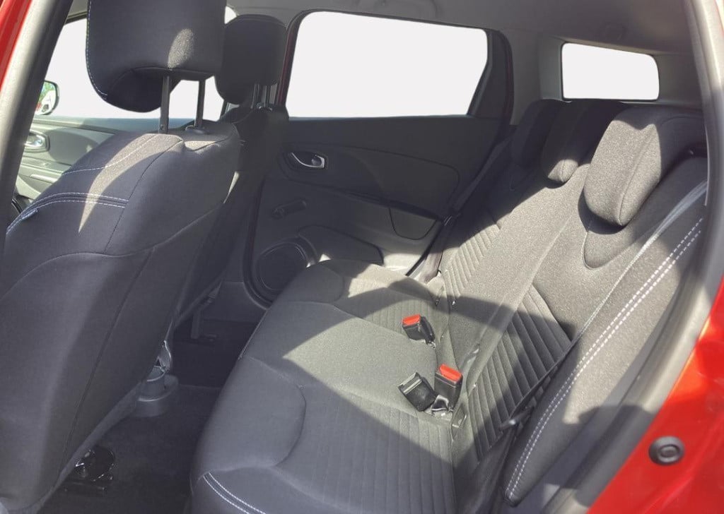 Renault Clio estate 0.9 tce limited -trekhaak