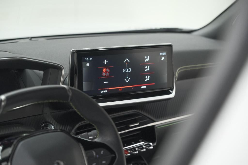 Peugeot 2008 puretech 130 gt | elektrisch panoramadak | camera | dodehoekde