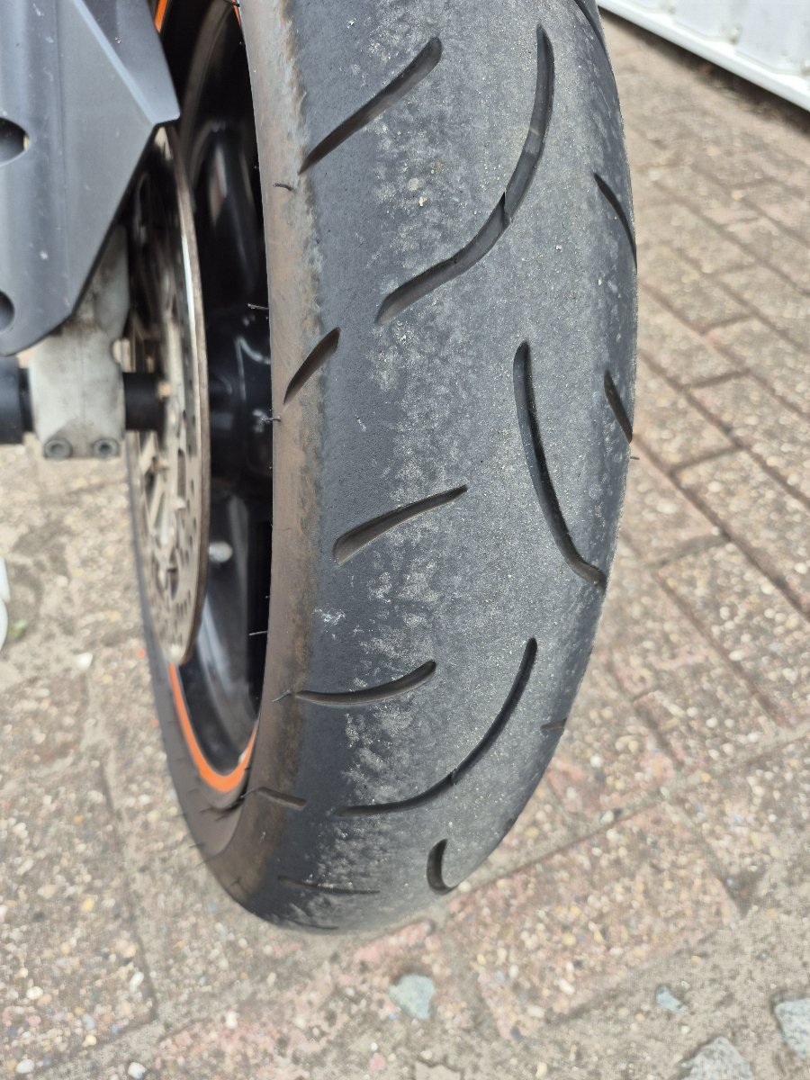 KTM990 SMT uit 2008