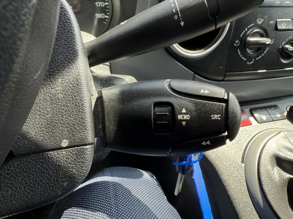 Citroen Berlingo 1.6 bluehdi 75 club | cruise control | trekhaak | a/c