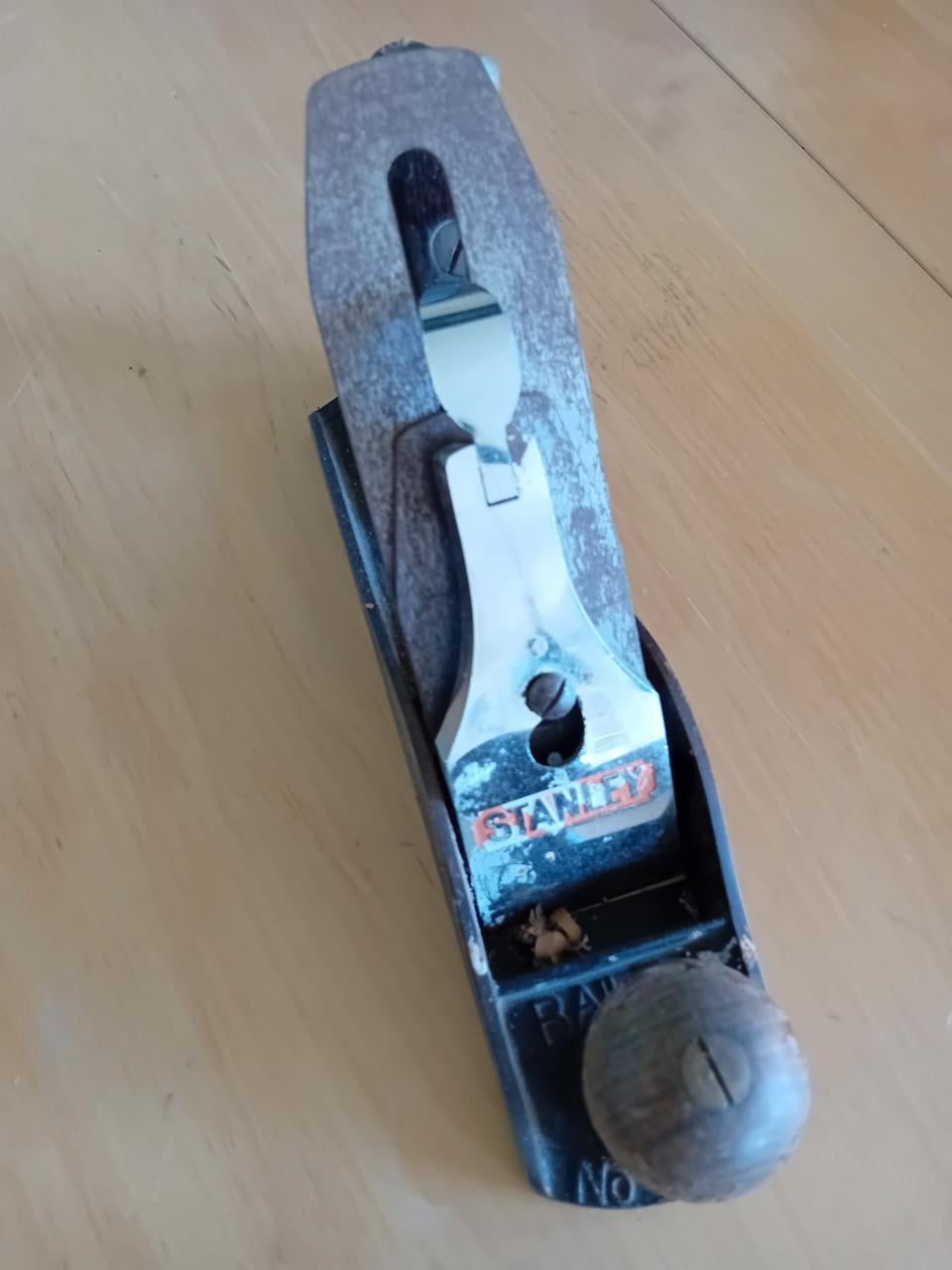 Te koop: een vintage handschaaf van Stanley.