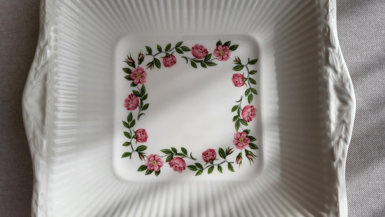 Wedgwood Rosalind vierkante schaal gebakschaal - NIEUW