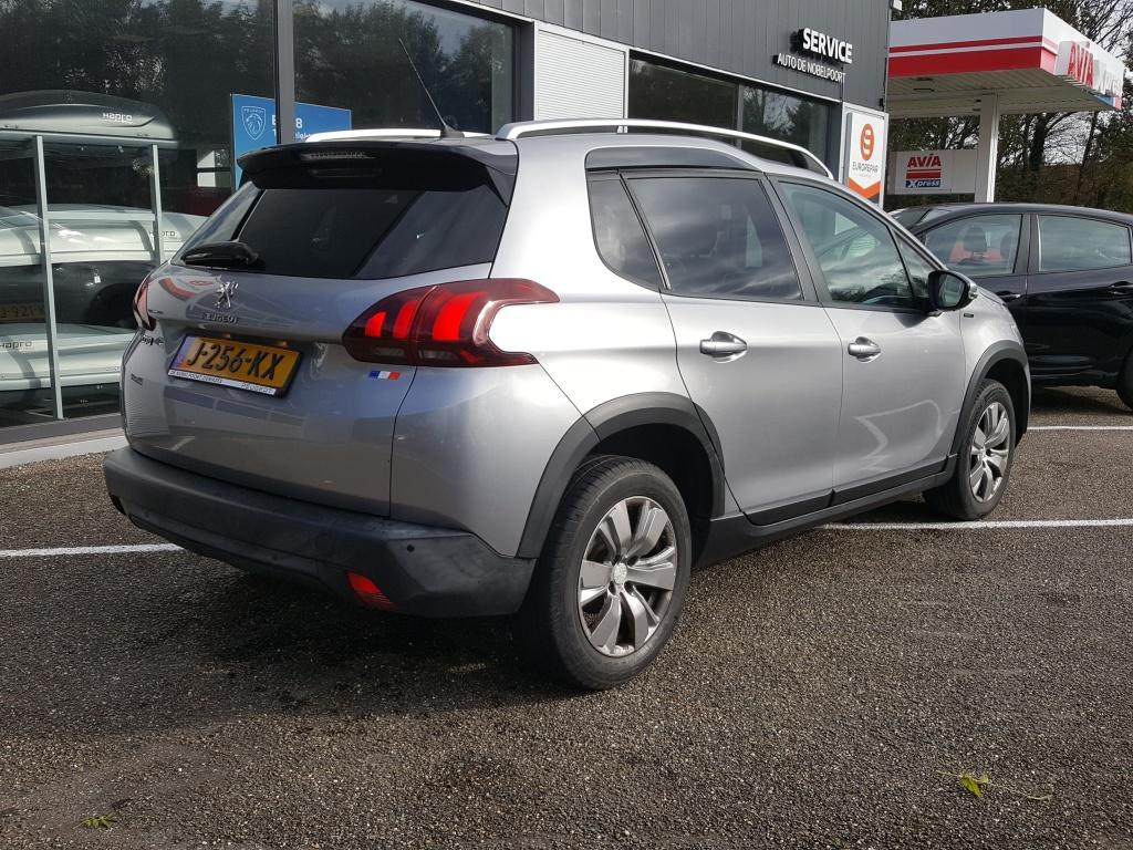 Peugeot 2008 1.2 130pk signature apple carplay & android auto | navigatie t