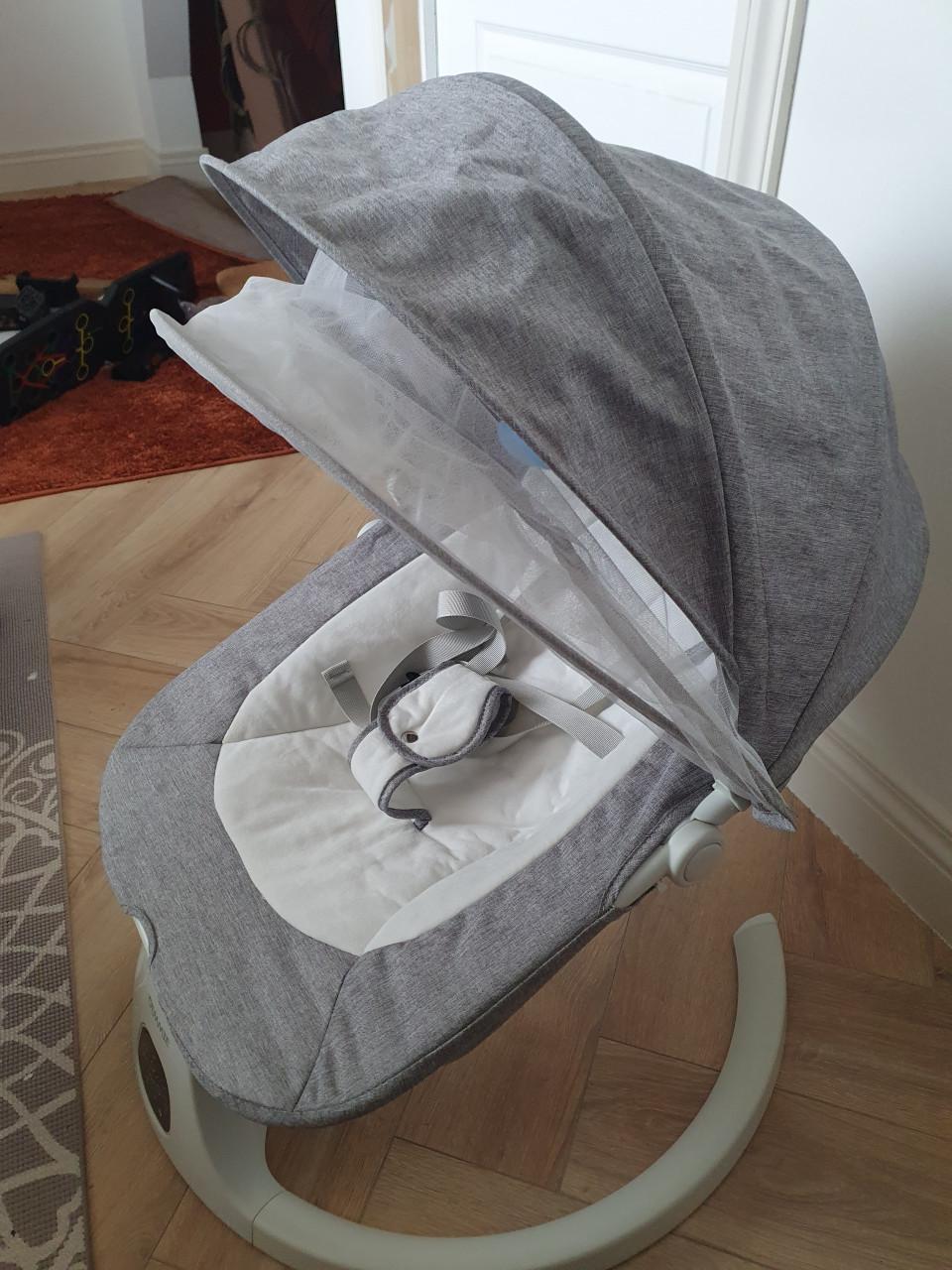 Oemmie elektrische baby wipstoel | muziek | gebruikt