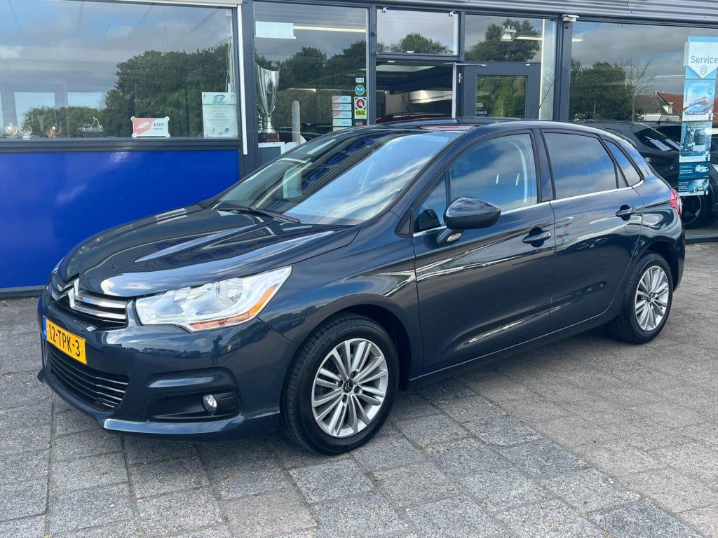 Citroen C4 1.6 vti collection, navi, trekhaak enz...