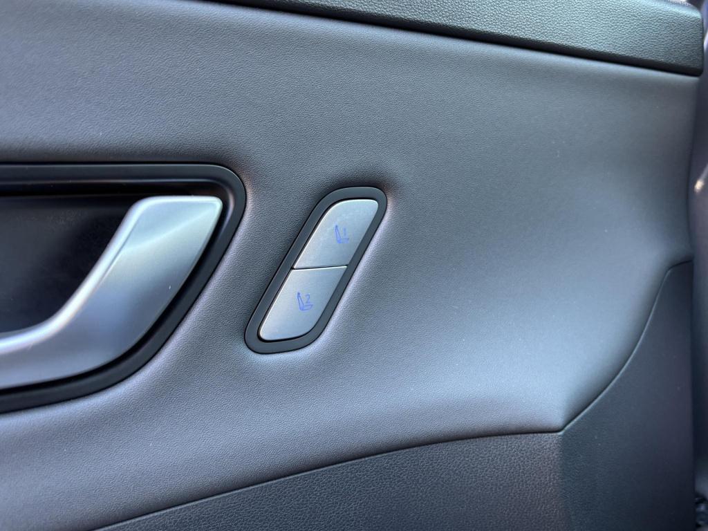 Hyundai Kona 1.6 gdi hev premium sky
