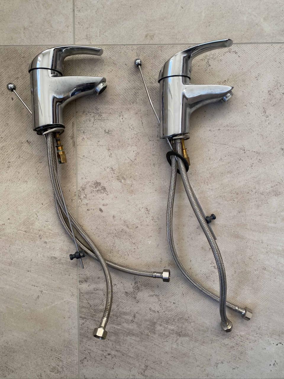 2 Grohe Eurodisc Wastafelkranen met 'waste'