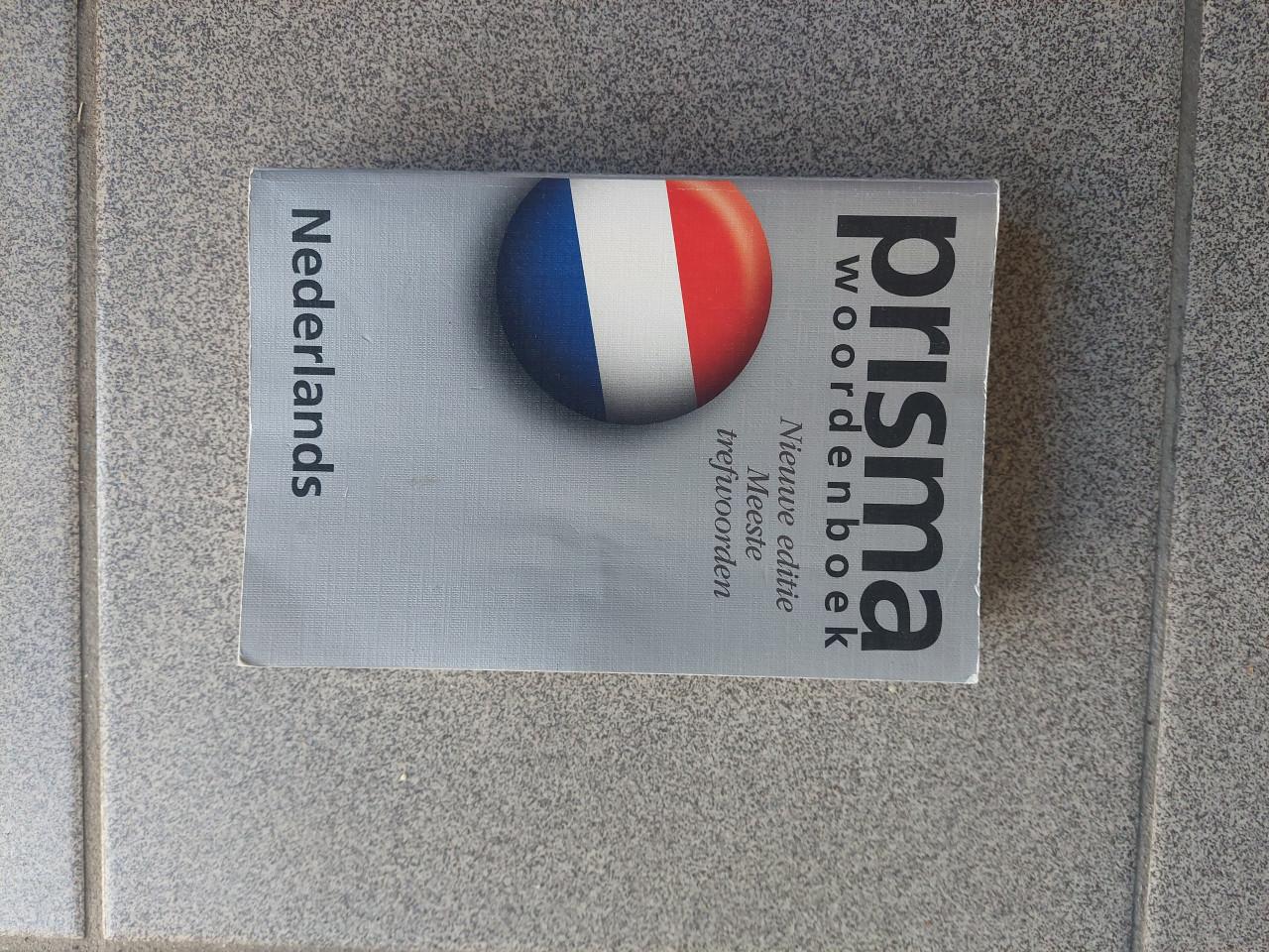 Woordenboek nederlands