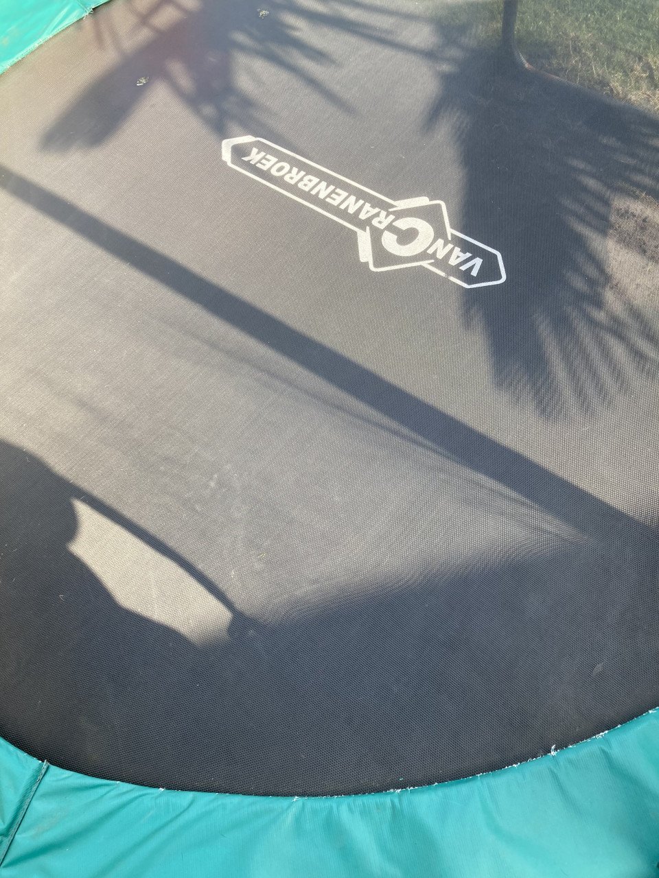 Trampoline 240