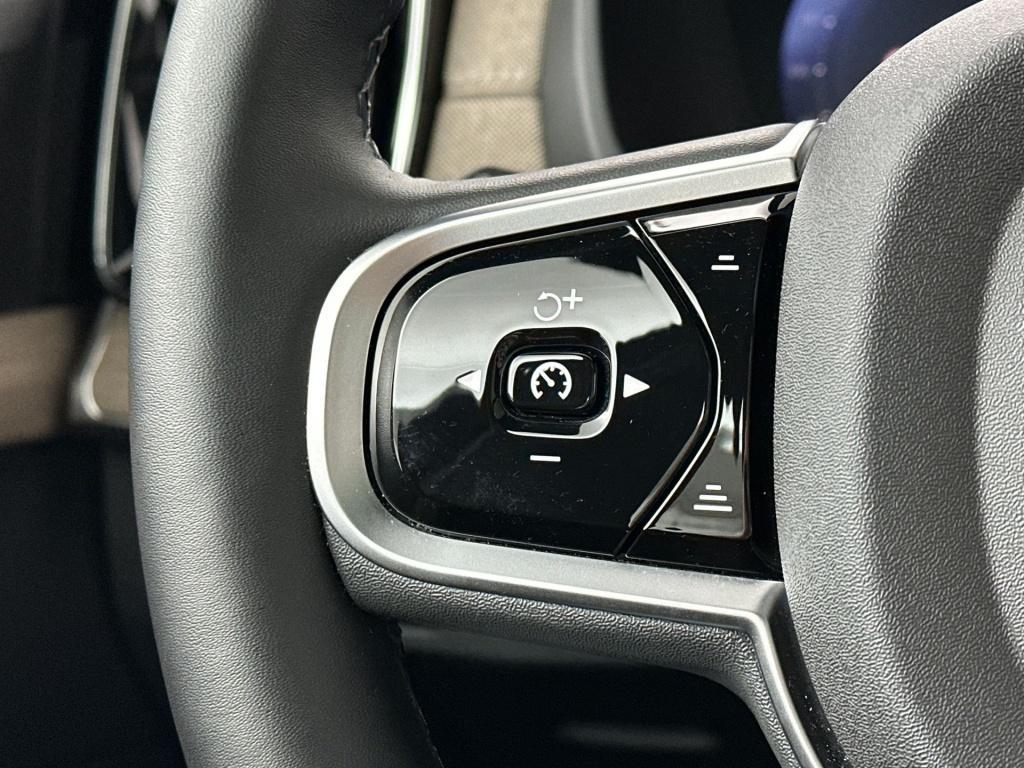 Volvo XC90 t8 455pk recharge ultra dark| adap.cruise| panodak| 360camera| a