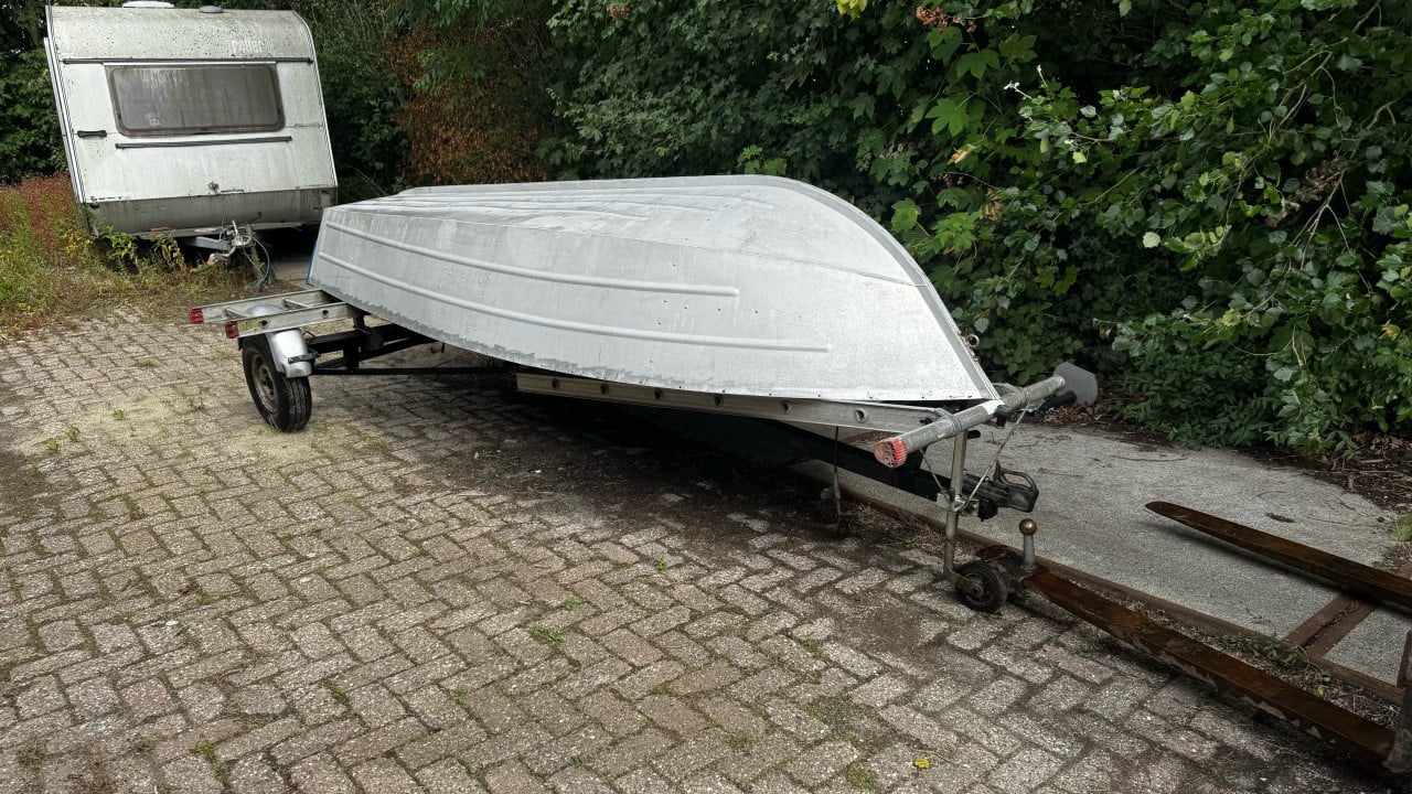 Alluminum sloep