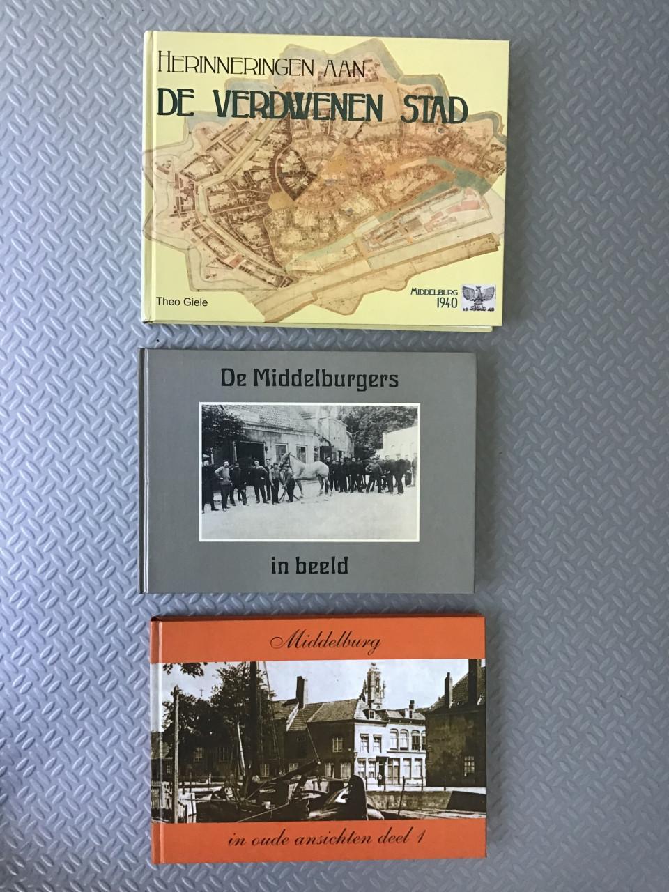 Drie boekjes over Middelburg