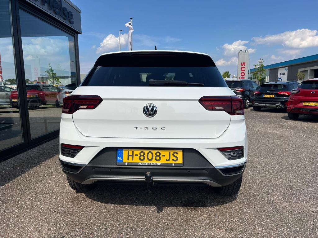 Volkswagen T-roc 1.5 tsi 150pk t-roc sport | dsg | trekhaak | led