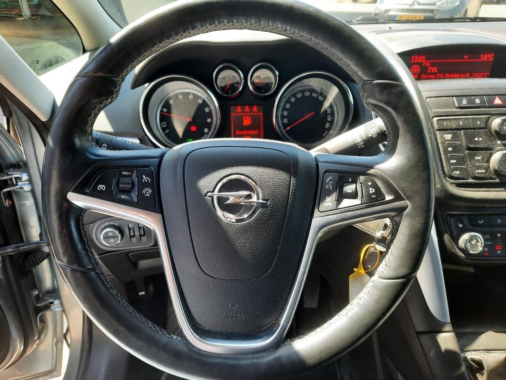 Opel Zafira 1.4i turbo cosmo | trekhaak | cruise control |