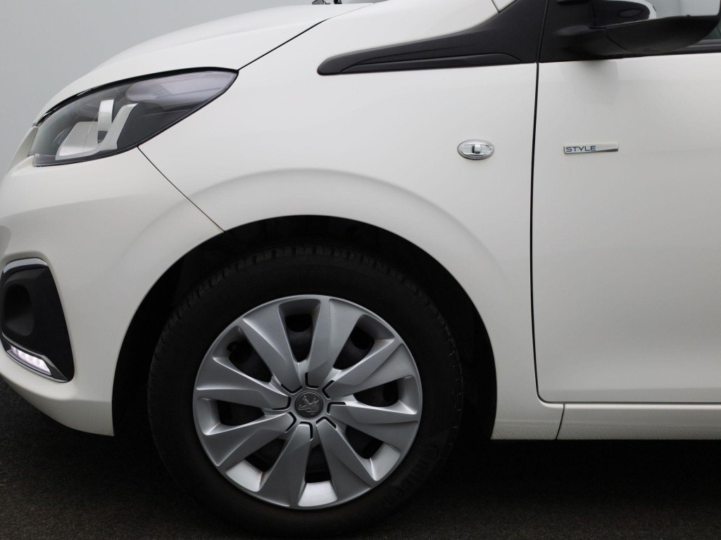 Peugeot 108 1.0 e-vti style | lage km stand! | bluetooth | airco | cruise c