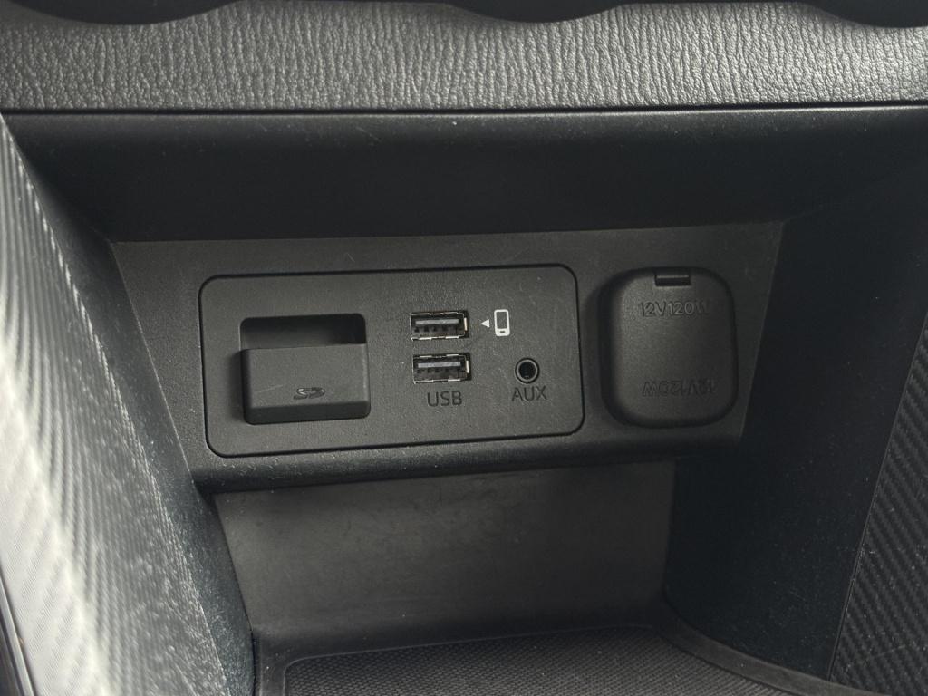 Mazda 2 1.5 skyactiv-g style selected nl-auto, allseason banden!