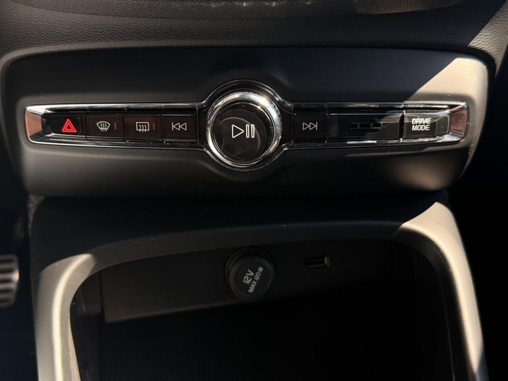 Volvo XC40 2.0 t5 awd r-design | harman kardon | pano | acc | achteruitrijc