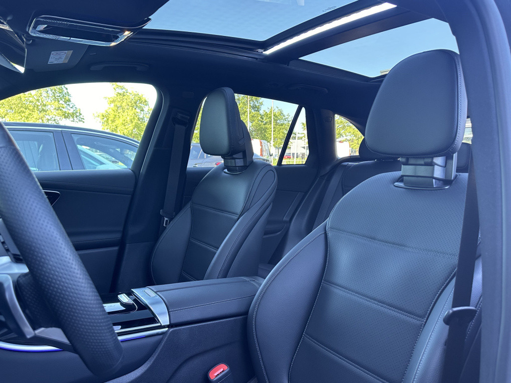 Mercedes-Benz Glc 300e 4matic amg line l airmatic l panoramadak l massage l