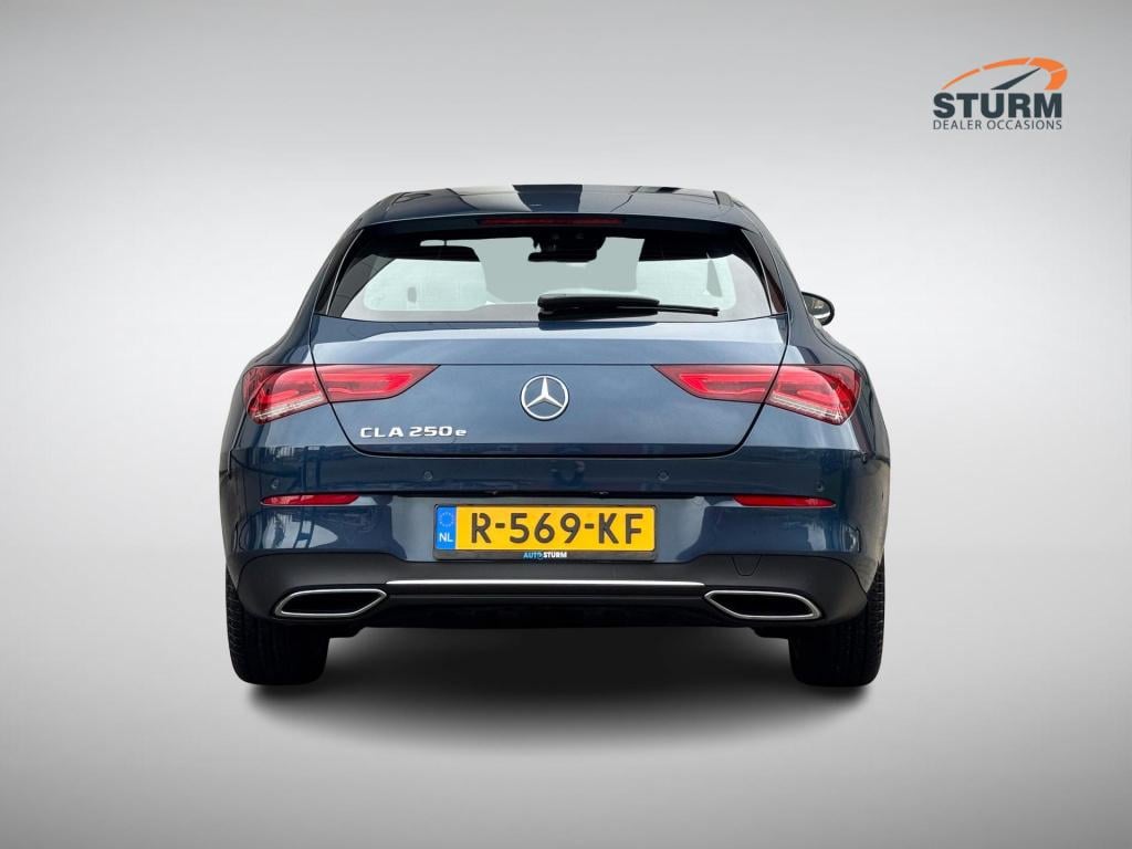 Mercedes-Benz Cla shooting brake 250 e luxury line soh 97% rijassistentiepa