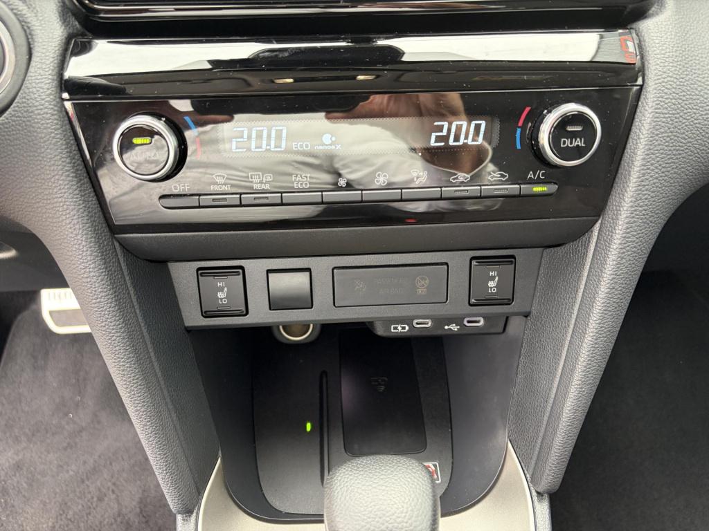 Toyota Yaris Cross 1.5 hybrid 130 executive automaat|trekhaak|mooie complet