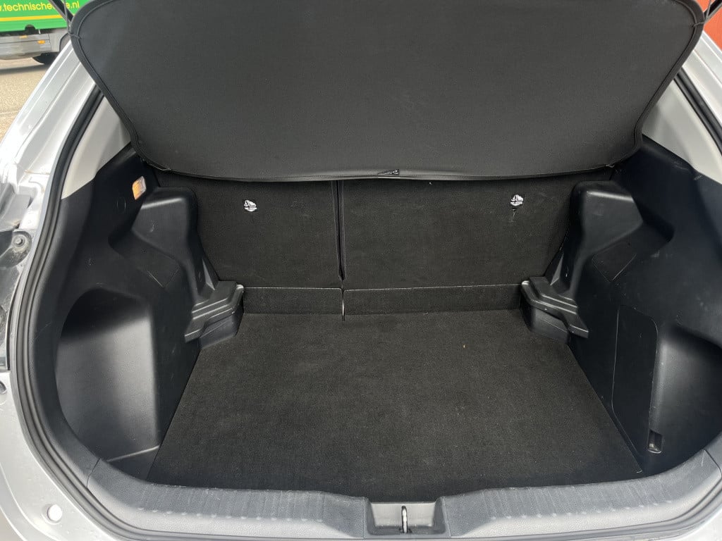Toyota Yaris Cross 1.5 hybrid comfort | carplay | camera | acc | climate
