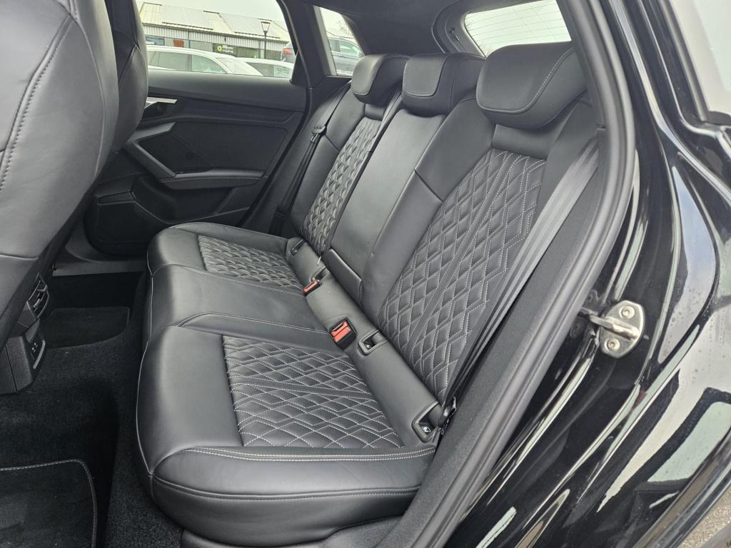 Audi A3 sportback 40 tfsi e / s edition