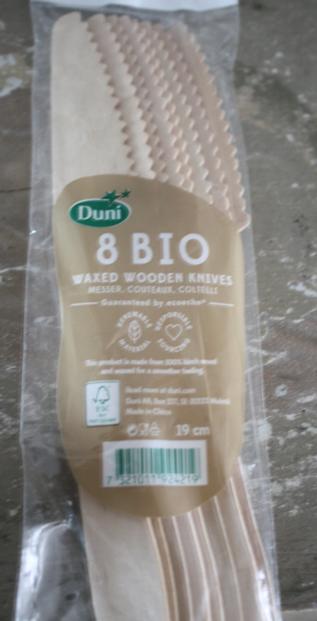 Nieuw in verpakking houten mesjes