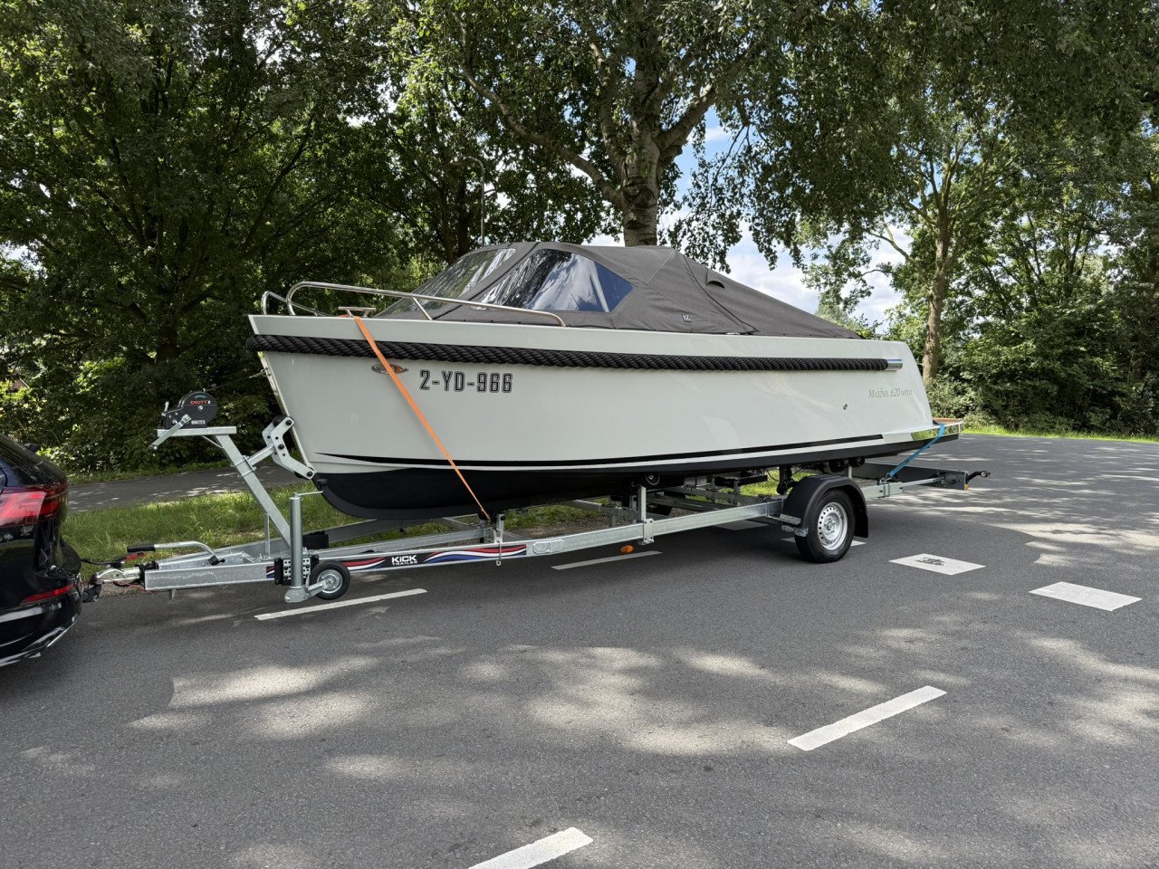 Maxima 620 RETRO + 60pk Suzuki (+ evt. Kick trailer)