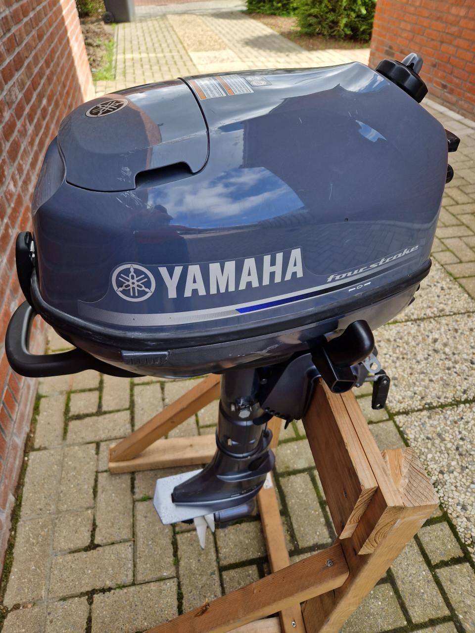 YAMAHA 4 pk 4-takt kortstaart bouwjaar 2020 !!!