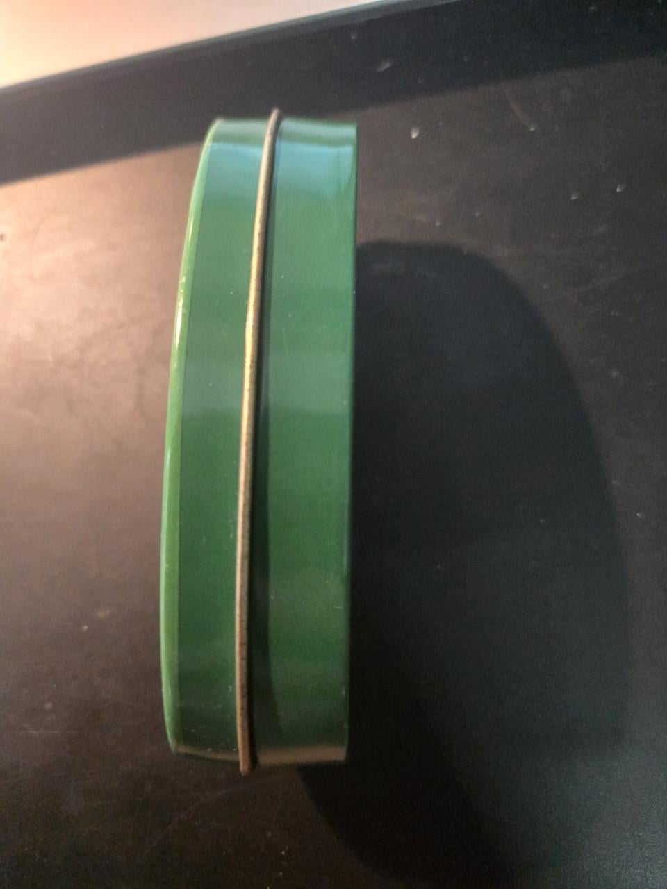 Blikje van het Nederlandse kaasmerk Landana 10x4x2,5 cm