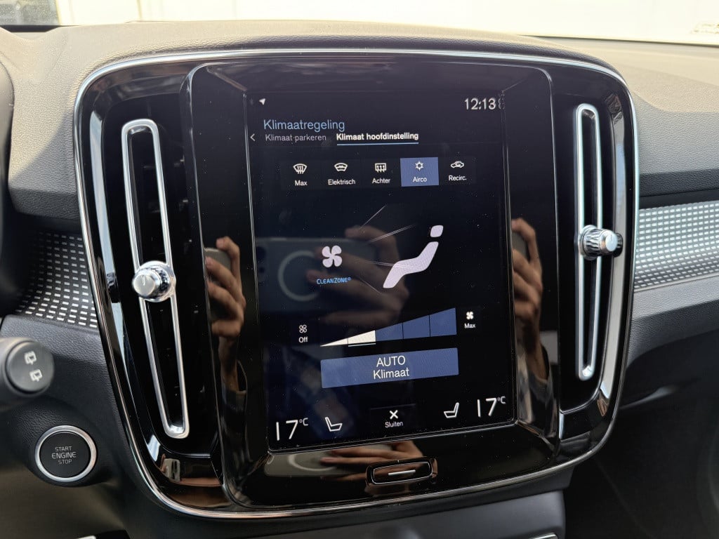 Volvo XC40 t5 262pk recharge r-design | panodak| adap.cruise| 360camera| el