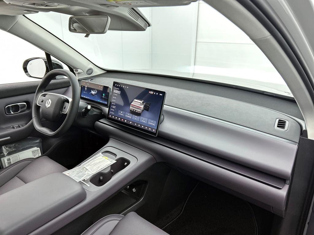 Leapmotor C10 design promax awd 81.9 kwh | wordt verwacht! | 598 pk | awd |