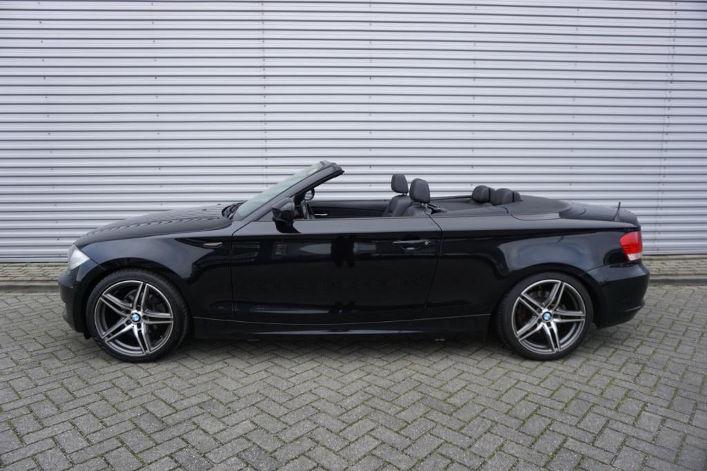 BMW 1 Serie cabrio 118i high executive climate / cruise / leder / stoelverw