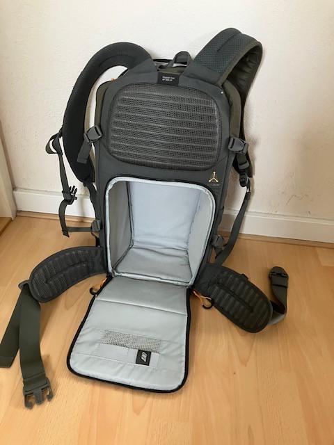 Lowepro fotorugzak Flipside trek BP350AW.