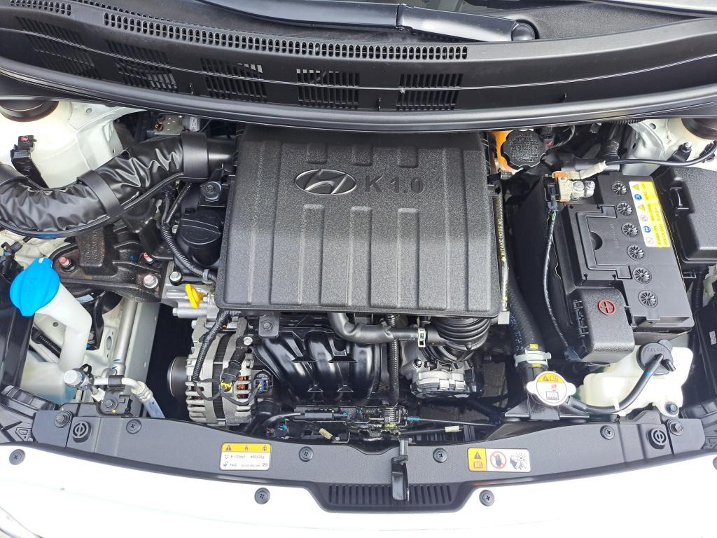 Hyundai I 10 1.0i i-motion comfort | 15.021 km !! | 1e eig. | nl auto | aut