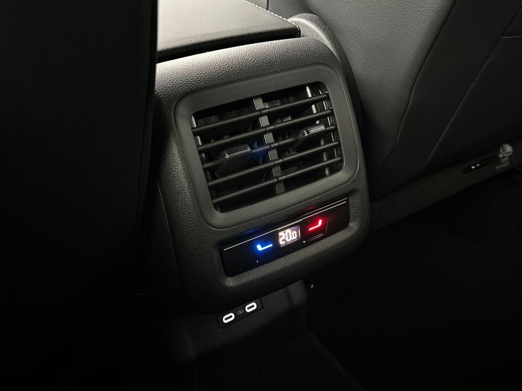 Volkswagen T-roc 1.5 etsi style first edition