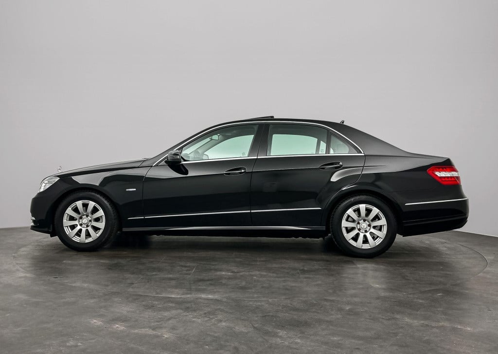 Mercedes-Benz E-Klasse 200 cgi avantgarde dakraam stoelverwarming