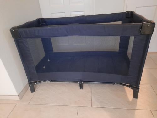 Camping bed (in goede staat )