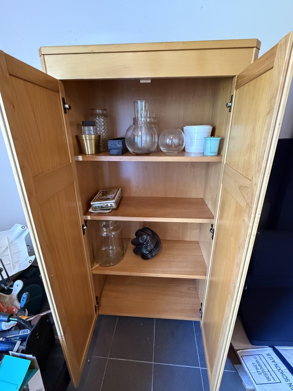 Prachtige beukenhouten kast