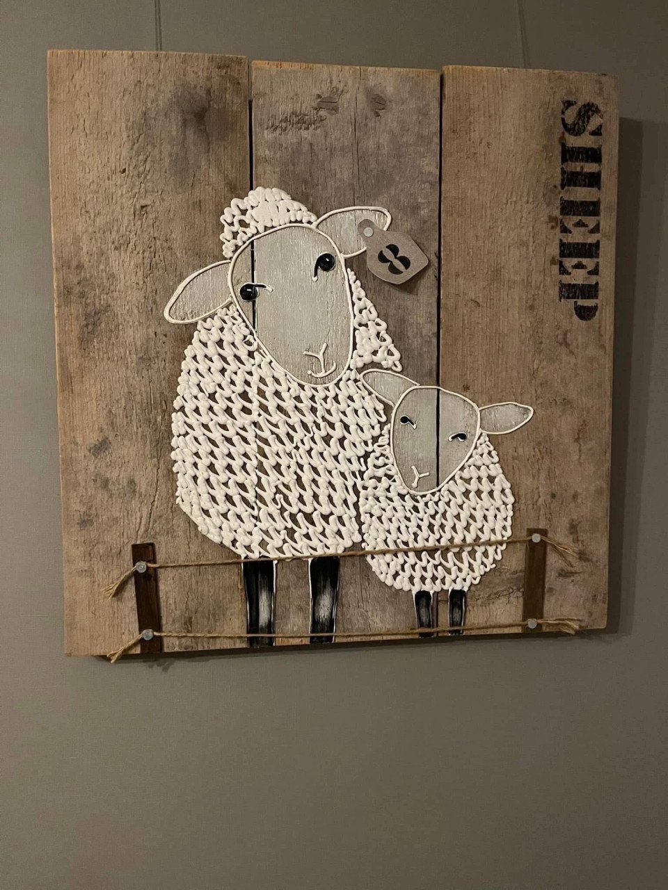 Steigerhout schilderij en schapen op hout