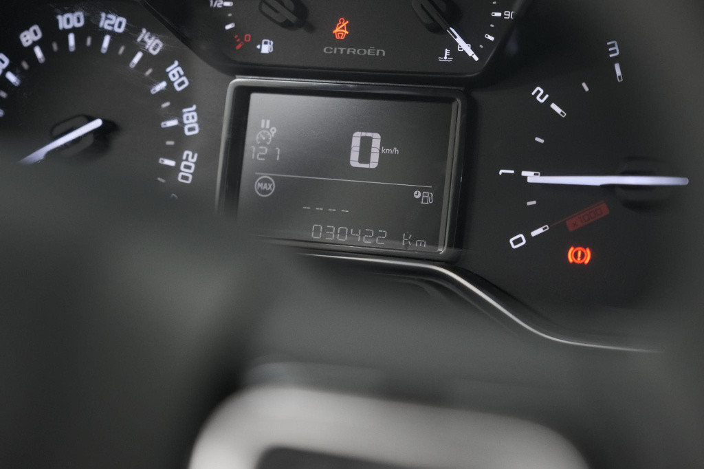 Citroen C3 puretech 82 shine | stoelverwarming | apple carplay | parkeersen