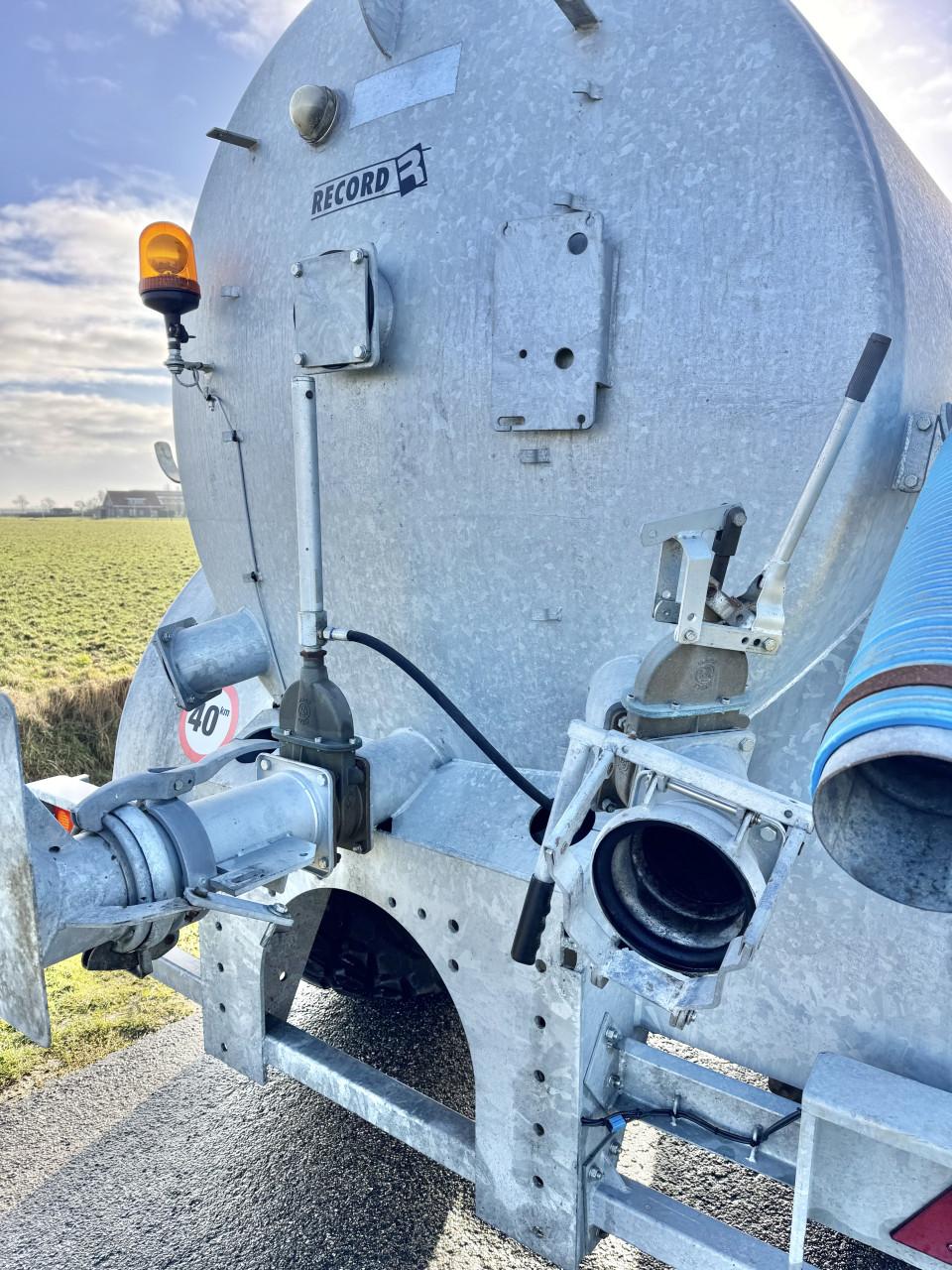 Record 10000L Mesttank