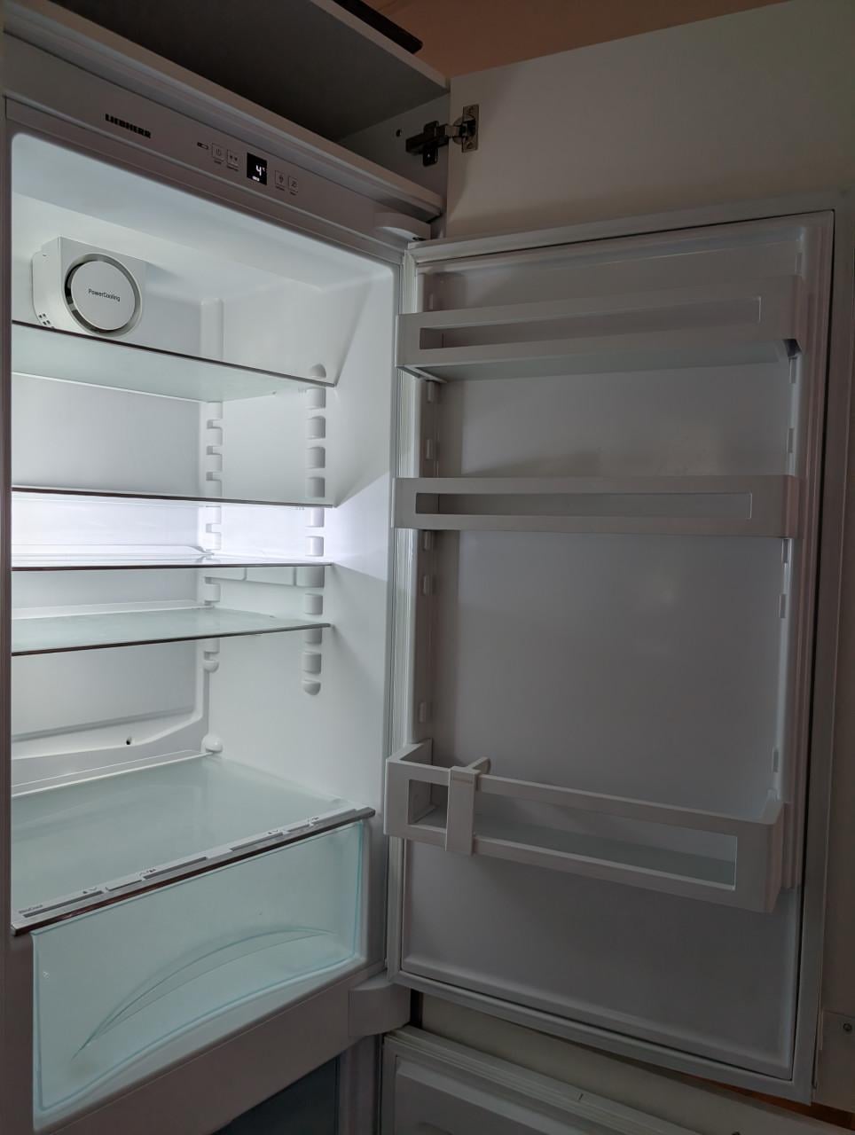 Koelkast koel-/vriescombinatie Liebherr ICUNS 3324-20 in goede staat