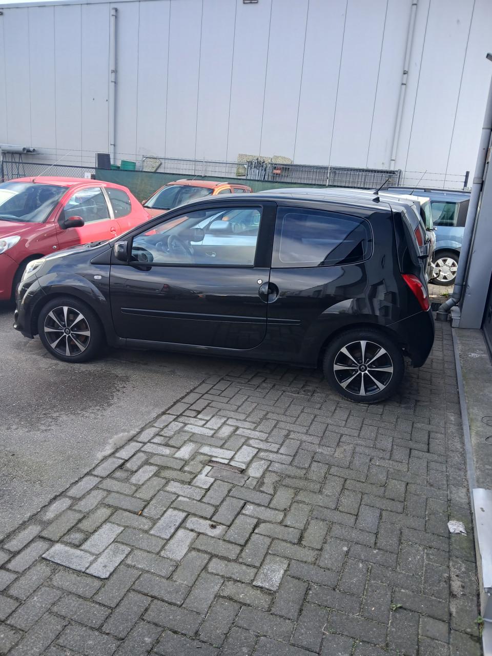 Renault Twingo-2010-km266234-airco-stuurbekr-el.ramen-L.M.velgen- 1500,=